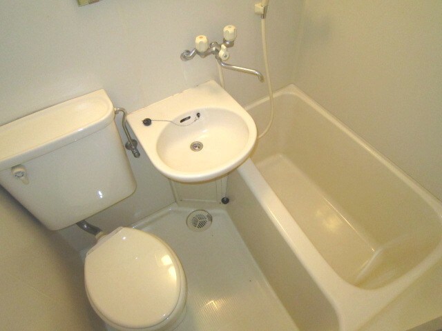 物件内観写真11　(バス／シャワールーム等)