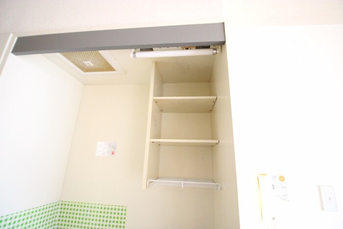 物件内観写真20　(収納)