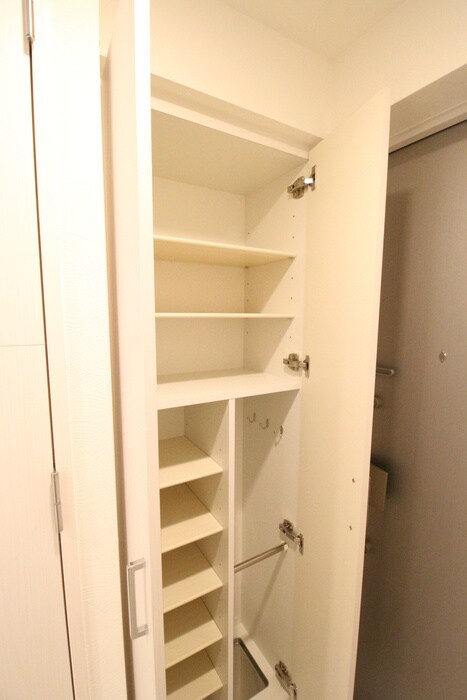 物件内観写真19　(靴箱)