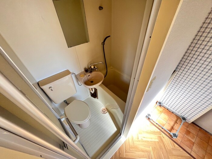 物件内観写真9　(トイレ)