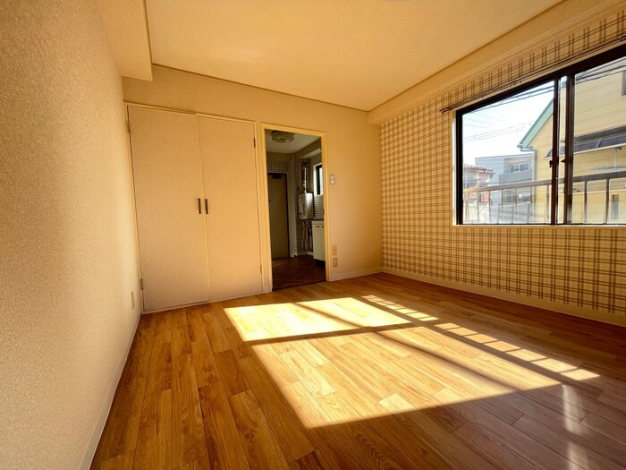 物件内観写真14　(居室)