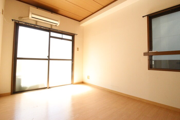 物件内観写真12　(居室)