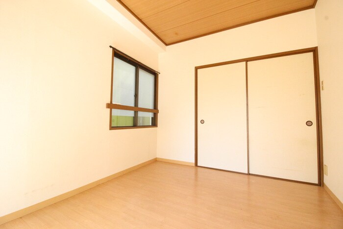 物件内観写真18　(居室)