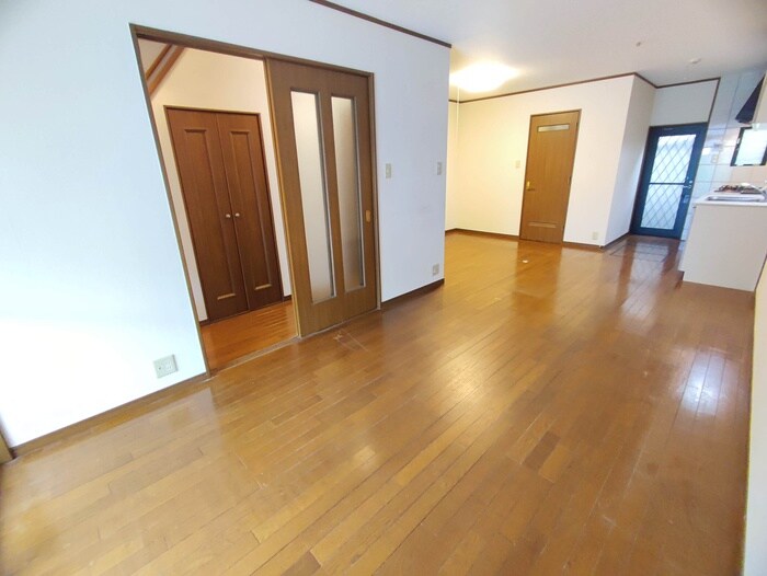 物件内観写真6　(居室)