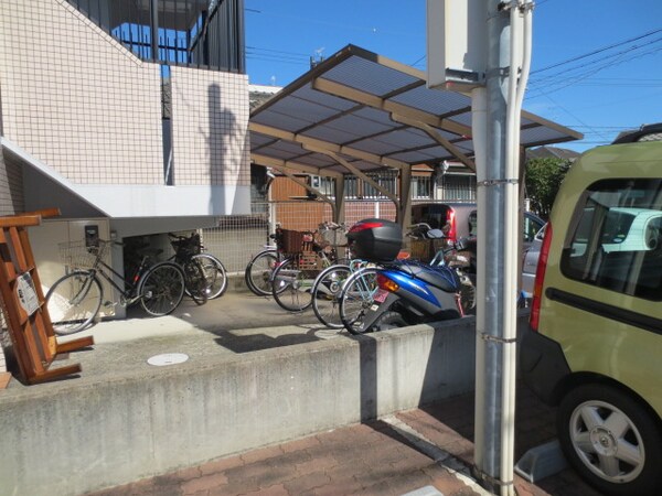 駐輪場
