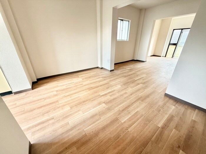 物件内観写真13　(居室)