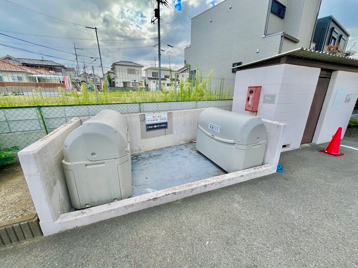 物件外観写真5　(建物設備)
