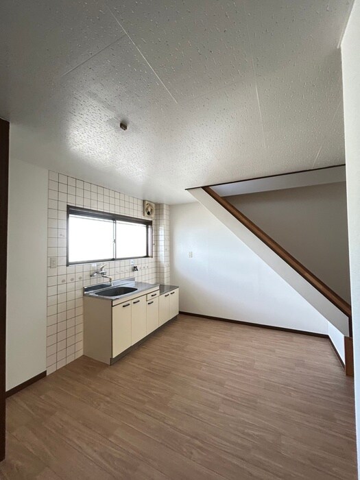 物件内観写真10　(居室)