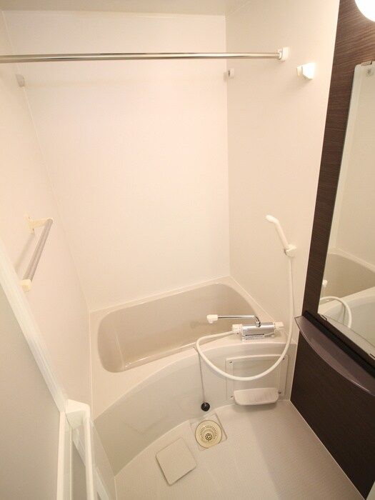 物件内観写真8　(バス／シャワールーム等)