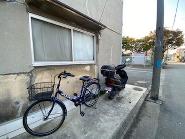 駐輪場
