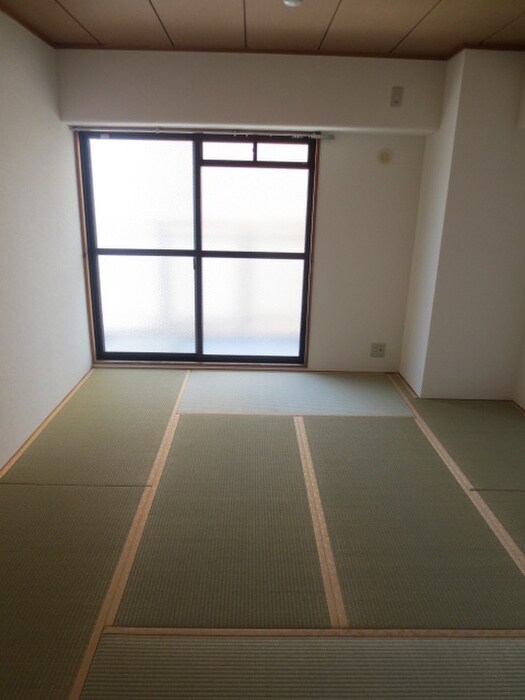 物件内観写真12　(居室)