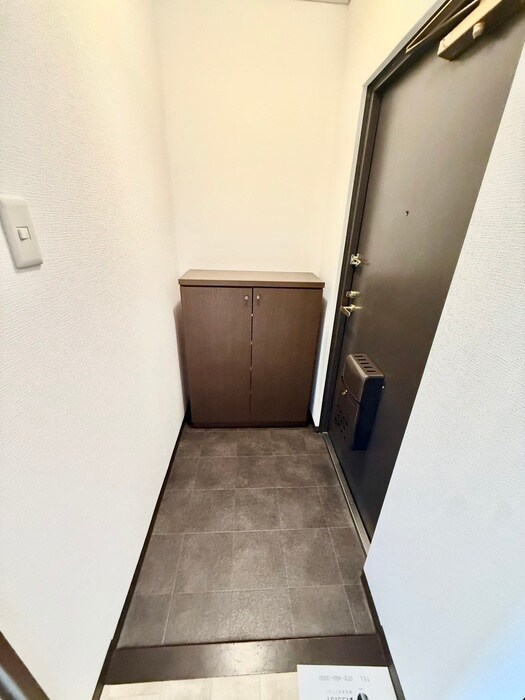 物件内観写真20　(玄関)