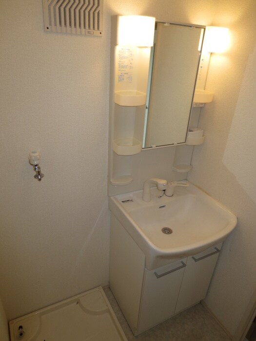 物件内観写真9　(洗面)