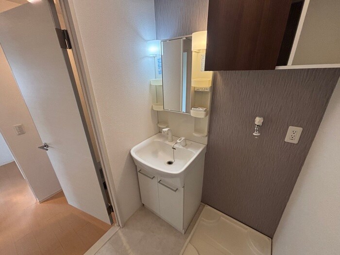 物件内観写真12　(洗面)