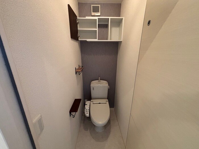 物件内観写真13　(トイレ)