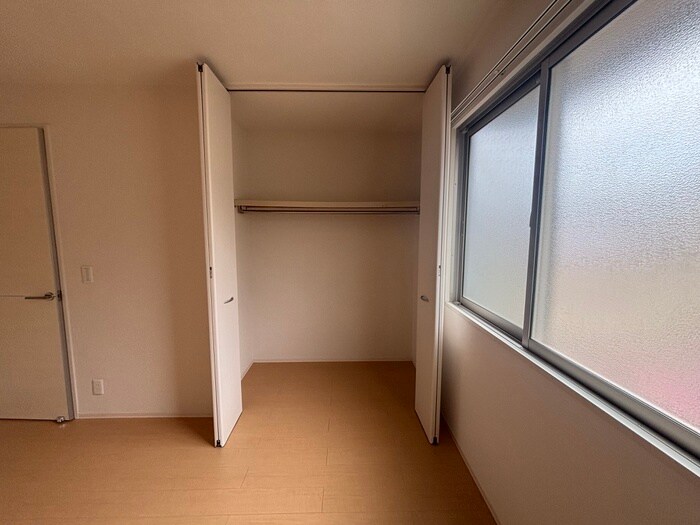 物件内観写真15　(収納)