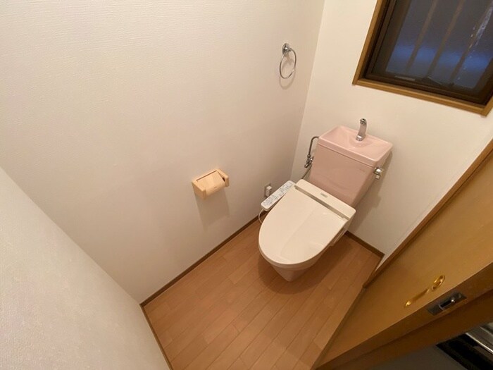 物件内観写真12　(トイレ)