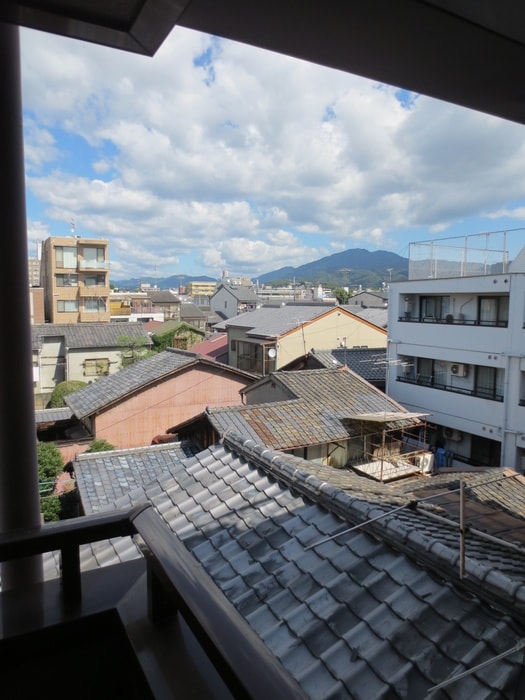 物件内観写真15　(室内からの展望)