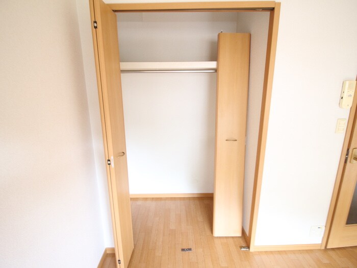 物件内観写真11　(収納)