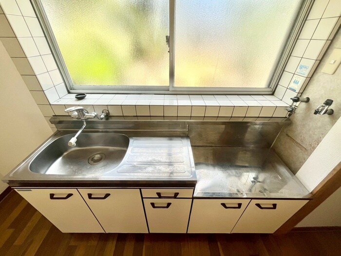 物件内観写真2　(キッチン)