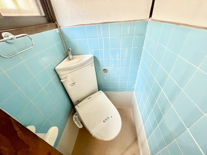 物件内観写真4　(トイレ)