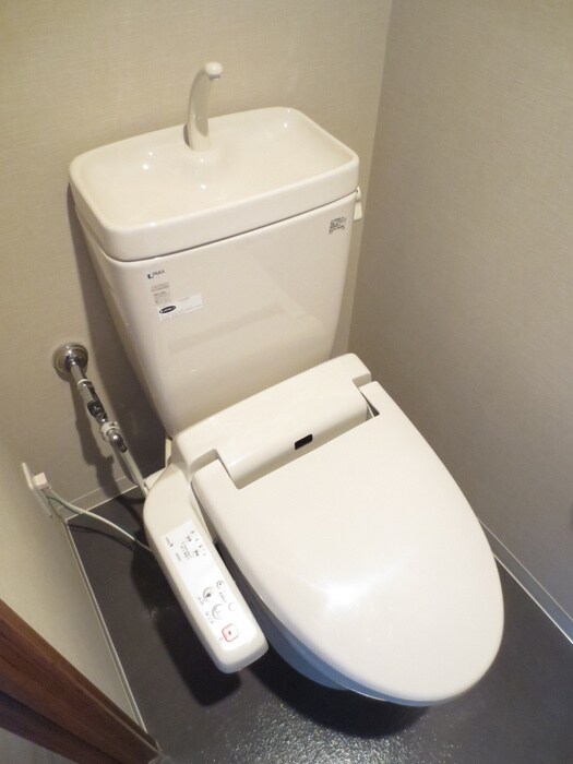 物件内観写真9　(トイレ)