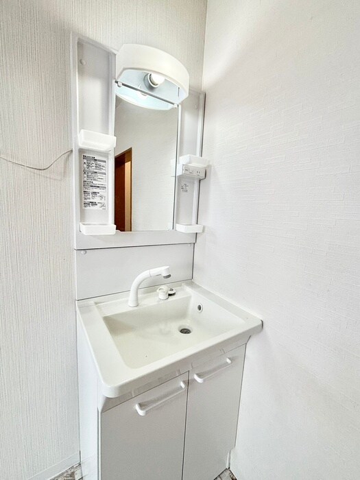 物件内観写真10　(洗面)