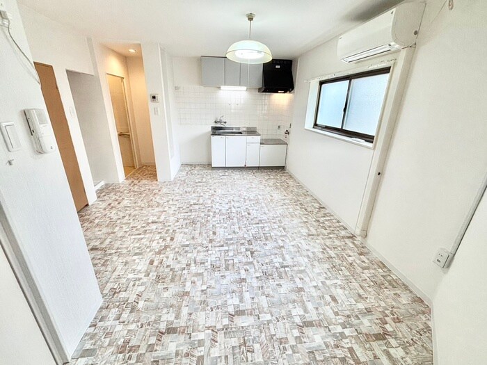 物件内観写真11　(居室)