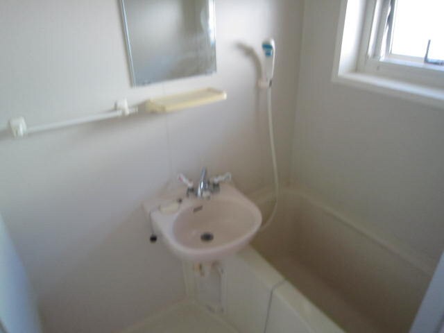 物件内観写真6　(バス／シャワールーム等)