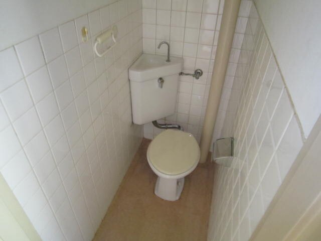 物件内観写真7　(トイレ)