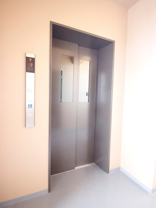 物件外観写真5　(外観写真)