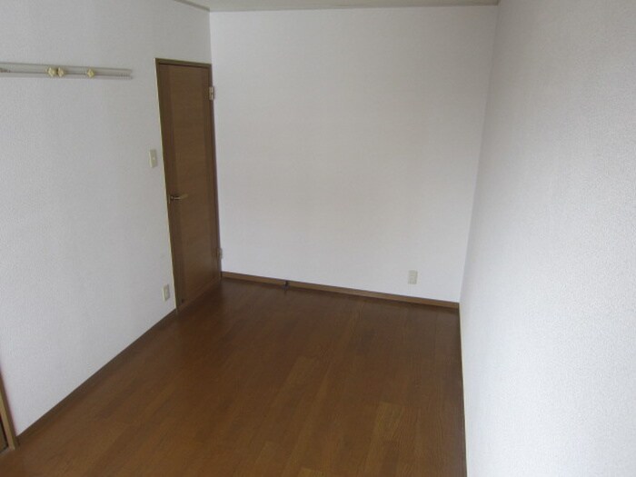 物件内観写真12　(居室)