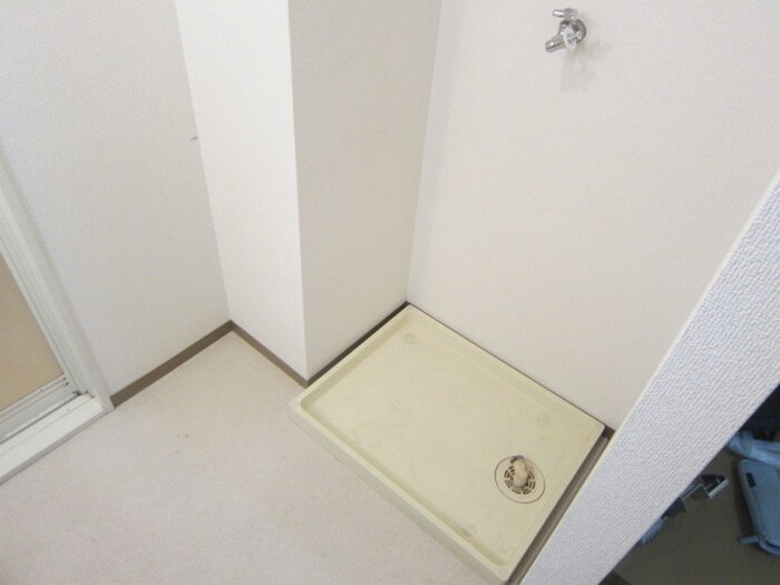 物件内観写真19　(洗濯機置場)