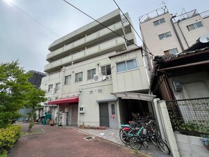 上田ビル外観写真