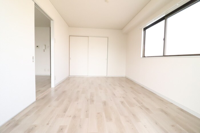 物件内観写真22　(居室)