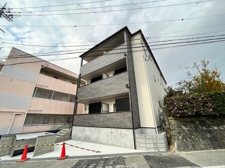 Ｌａ－Ｃｒｅａ蛍池外観写真