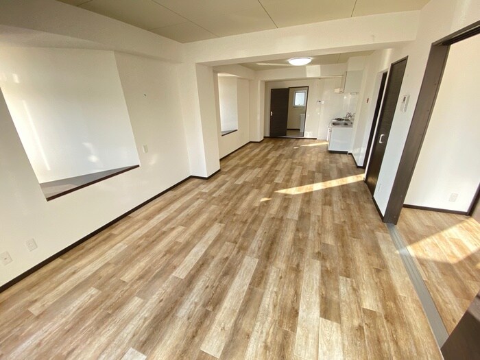 物件内観写真8　(居室)