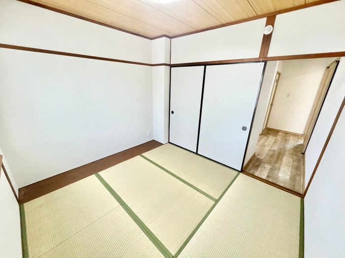 物件内観写真9　(居室)