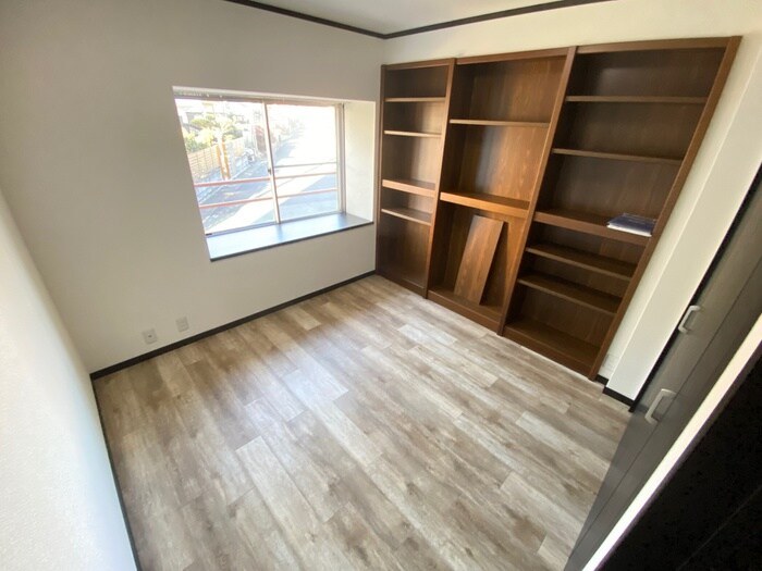 物件内観写真12　(居室)