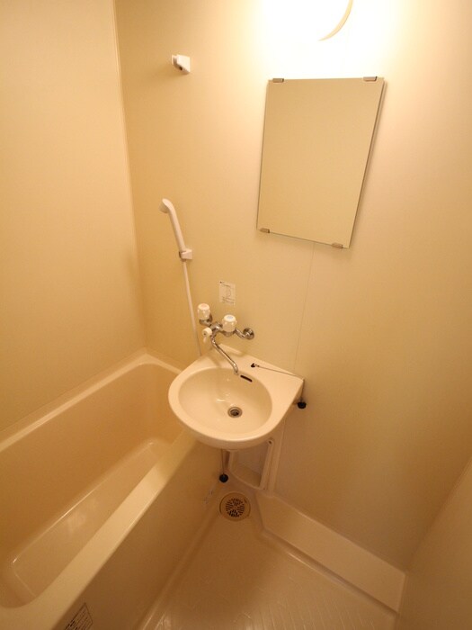 物件内観写真9　(バス／シャワールーム等)