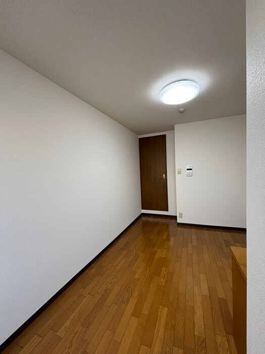 物件内観写真16　(居室)