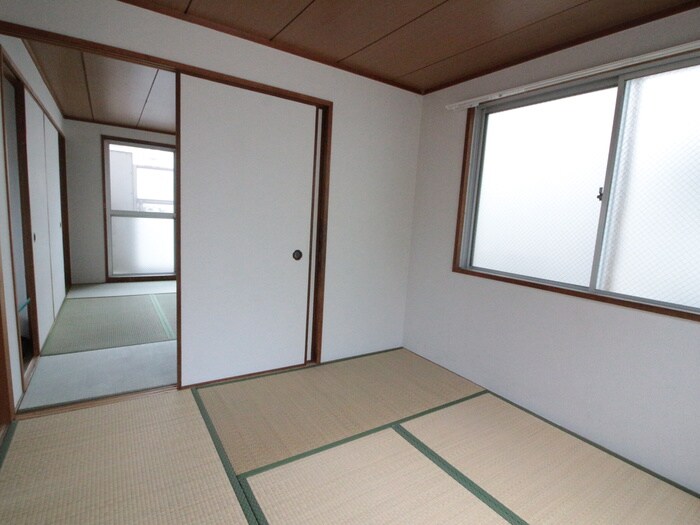 物件内観写真10　(居室)