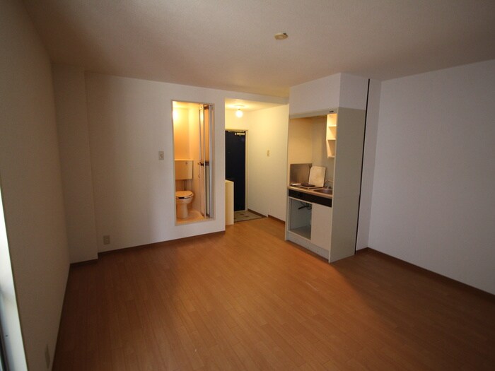 物件内観写真13　(居室)