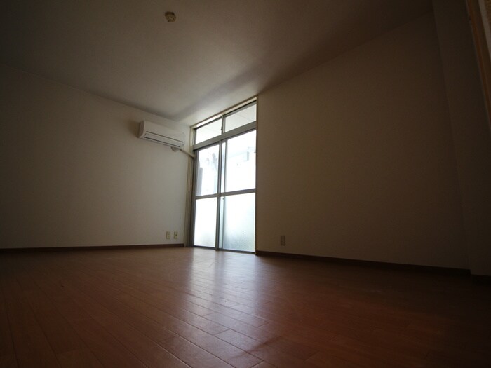 物件内観写真17　(居室)