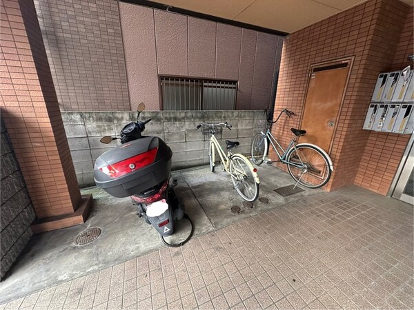 駐輪場
