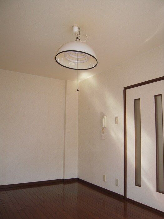 物件内観写真11　(居室)