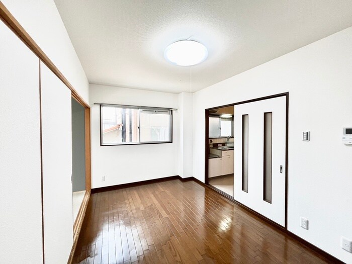 物件内観写真11　(居室)