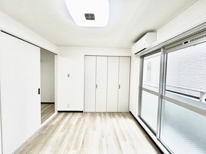 物件内観写真12　(居室)