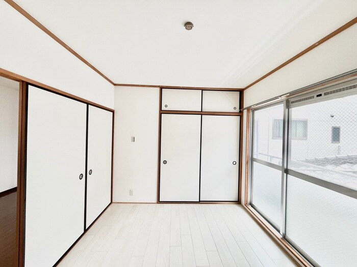 物件内観写真14　(居室)