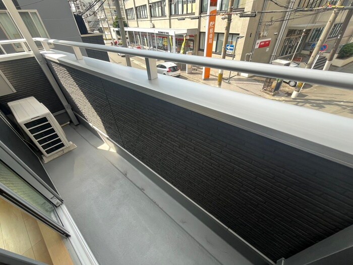 物件内観写真13　(室内からの展望)